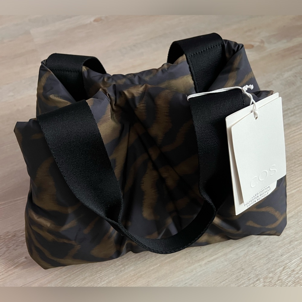 COS Handbag - Picture 3 of 9